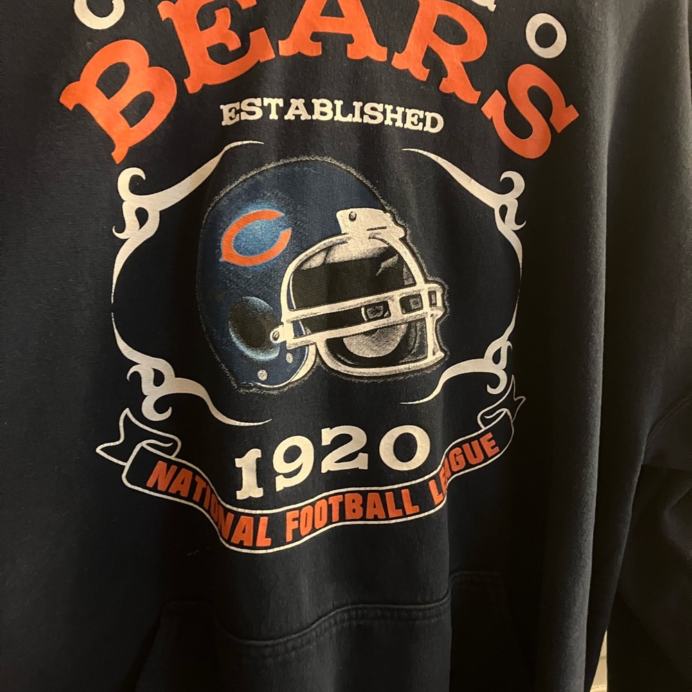 Chicago Bears Hoodie - Picture 2 of 5